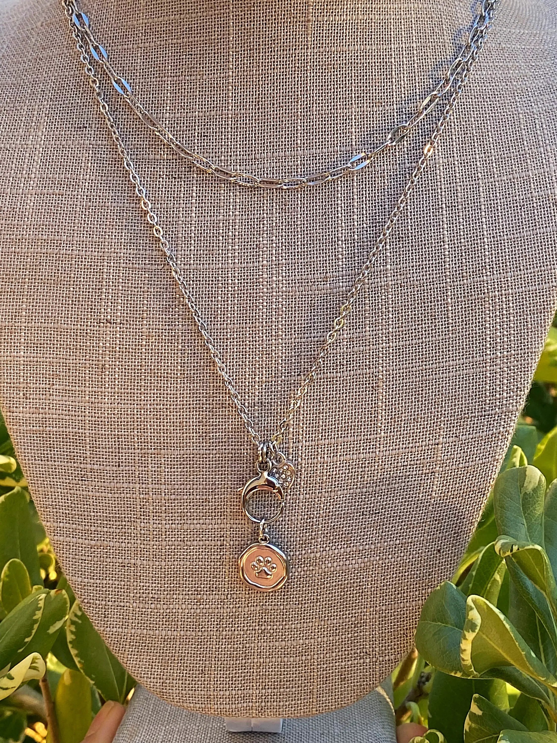 PAW PRINT NECKLACE SILVER OR GOLD