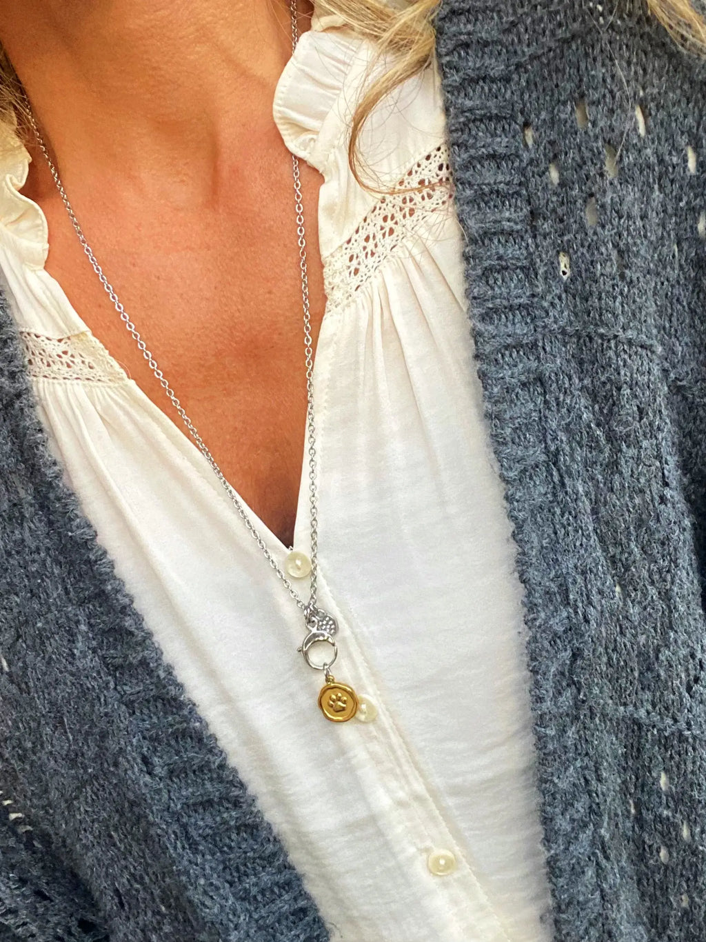 PAW PRINT NECKLACE SILVER OR GOLD