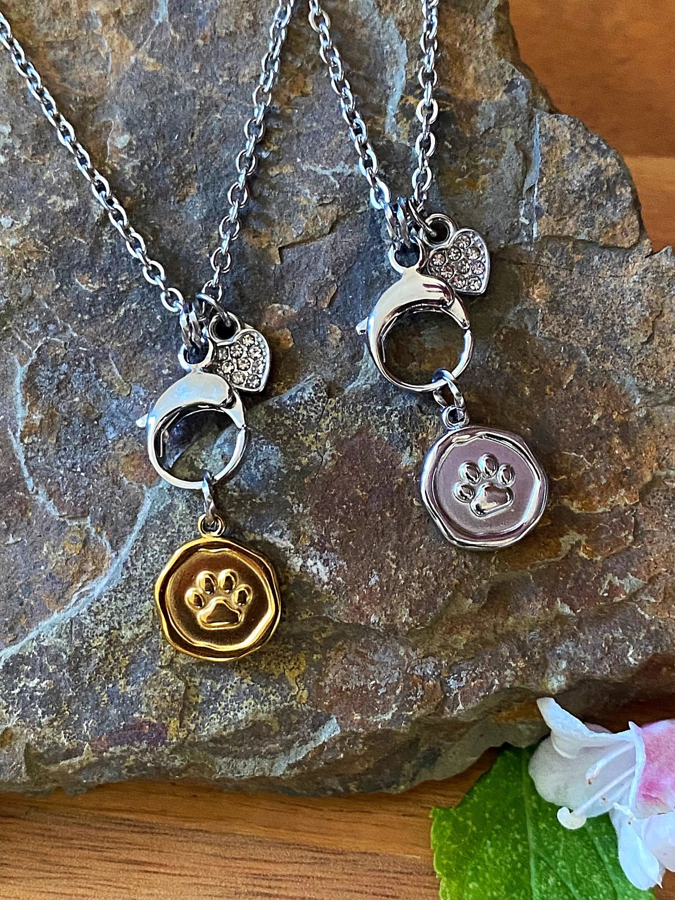 PAW PRINT NECKLACE SILVER OR GOLD